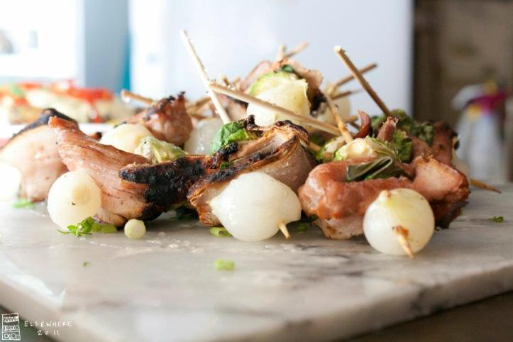 299037_10150360804664076_128988239_n